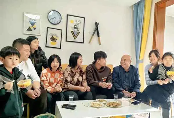 解克锋一家团圆